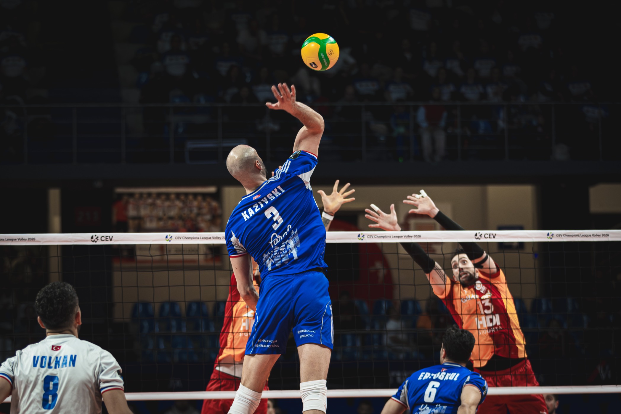 CEV Şampiyonlar Ligi | Galatasaray HDI İSTANBUL: 3  - Halkbank ANKARA: 1